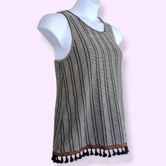 W5 B&W Tasselled Tank - Picture 2 of 7